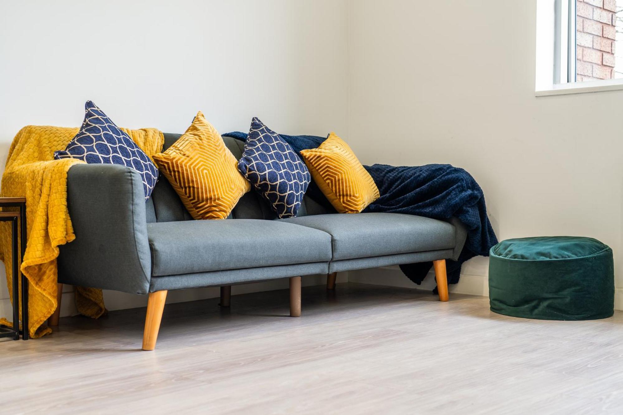 Luxury 1 Bedroom Serviced Apartment With Roof Terrace & Gym Stevenage Bagian luar foto